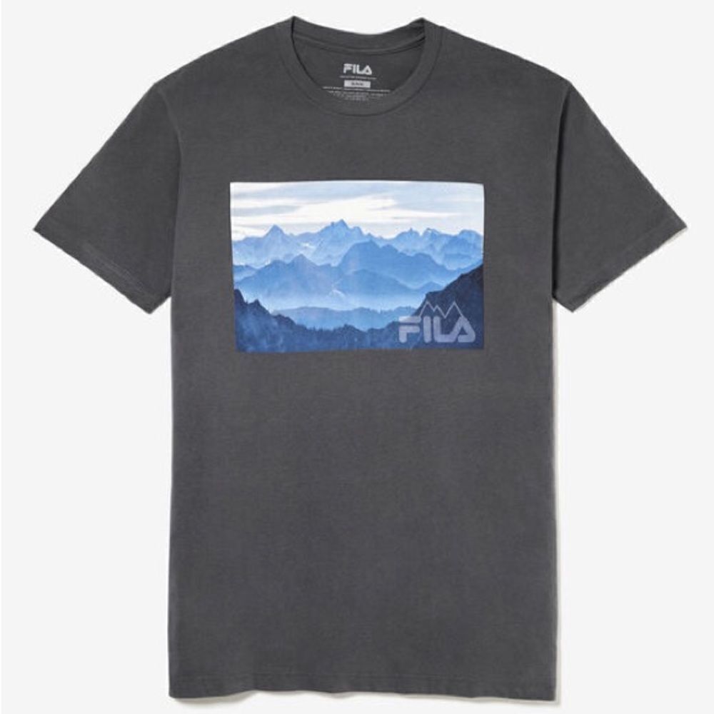 NWT FILA Mountain Vista Tee size Medium